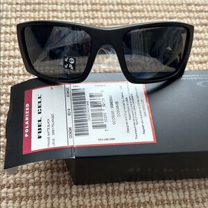 Oakley Polarized Fuel Cell Sunglasses